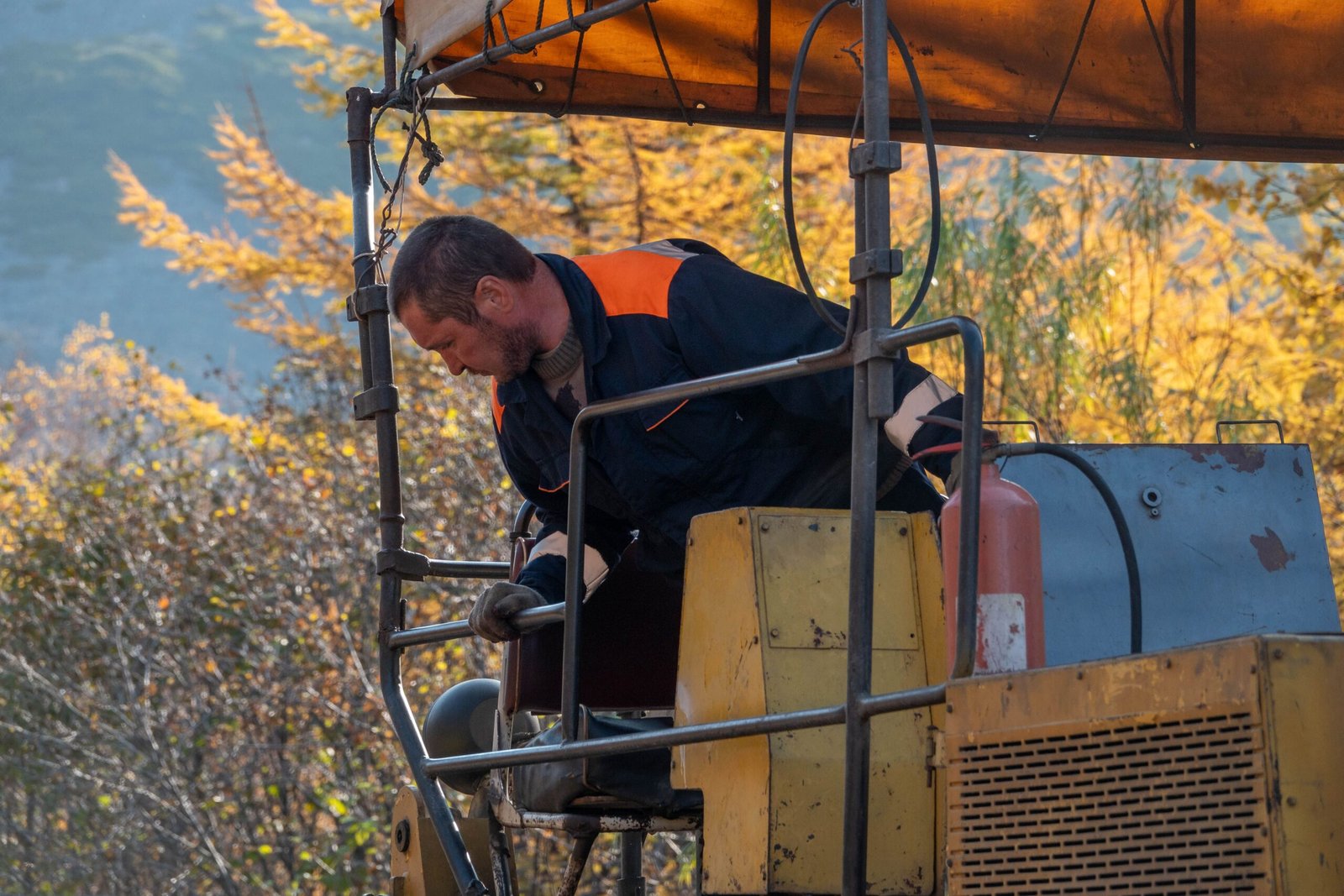 Heavy Equipment Operator